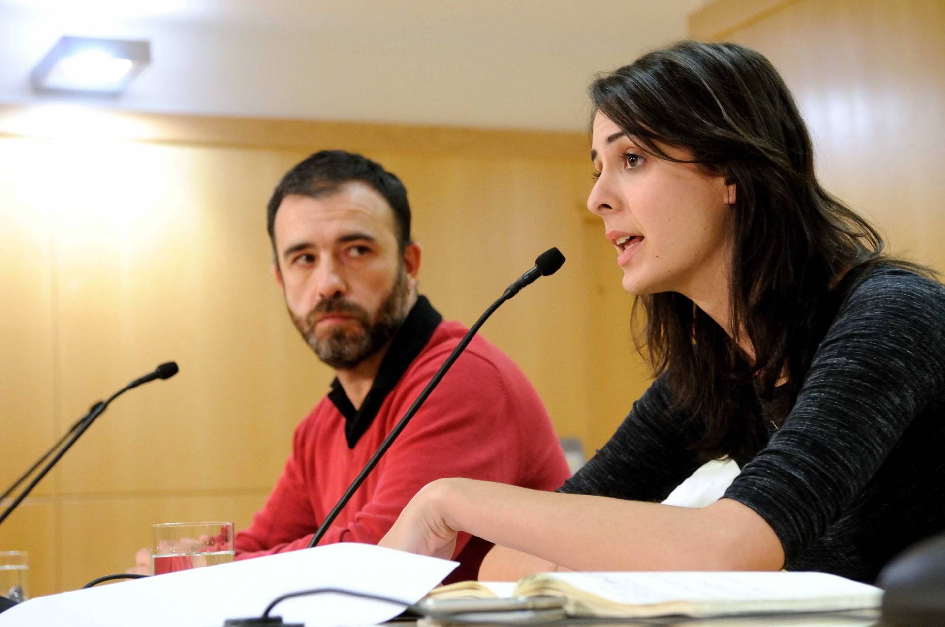 Rita Maestre en rueda de prensa junto al concejal de Ahora Madrid Nacho Murgui.