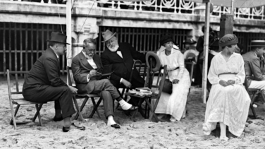 Intriga, amor, historia y feminismo: las diez novelas para disfrutar en verano