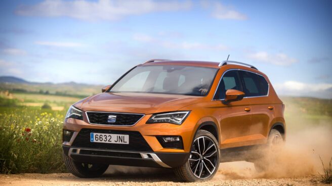Encabezamiento El nuevo Seat Ateca es el primer todo camino de la marca española. Se inscribe en el segmento de los compactos.