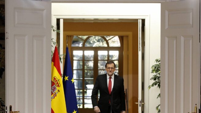 Mariano Rajoy, antes de su comparecencia. Mariano Rajoy, antes de su comparecencia.