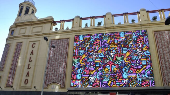 Las pantallas gigantes de los Cines Callao con la obra de Juan Díaz Faes. Las pantallas gigantes de los Cines Callao con la obra de Juan Díaz Faes.