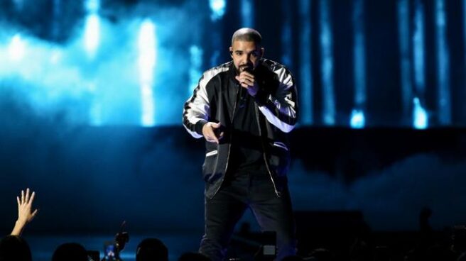 El rapero canadiense Drake, durante una actuación en directo.