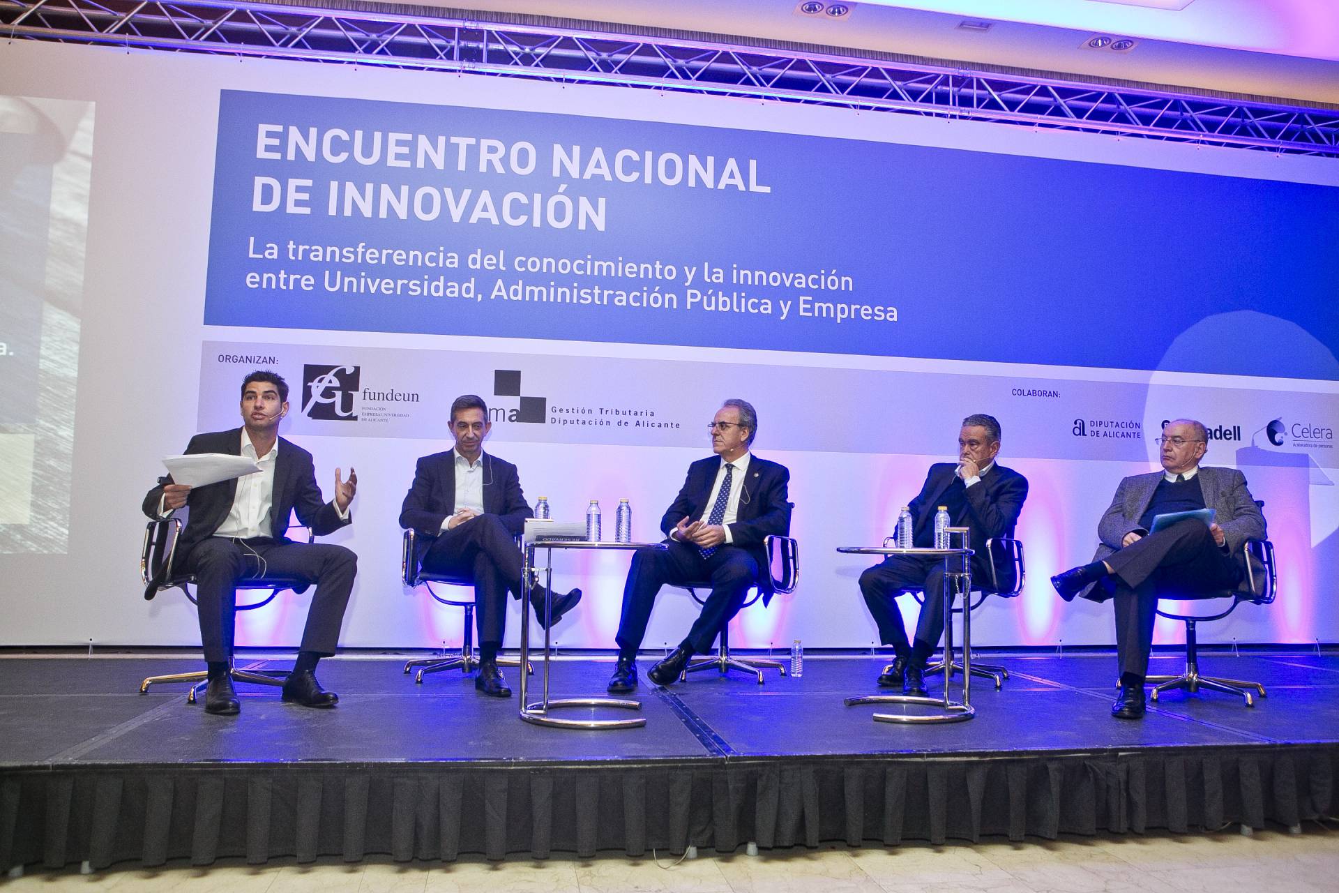 Los ponentes, durante un momento del I Encuentro Nacional de Innovación.