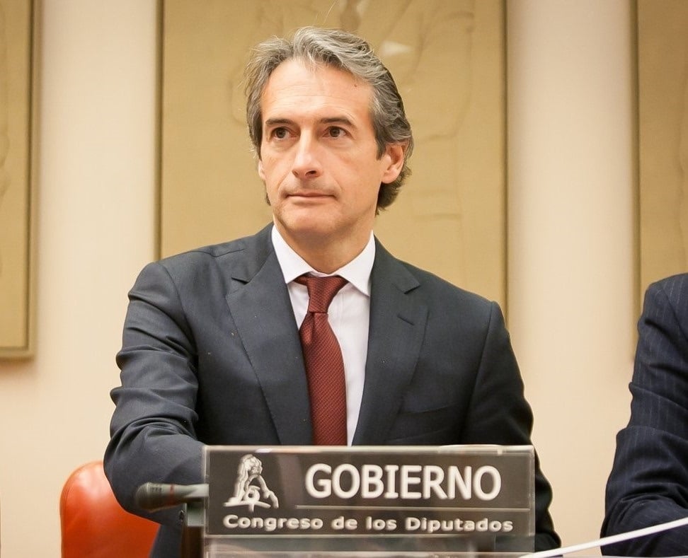 El ministro de Fomento, Iñigo de la Serna.