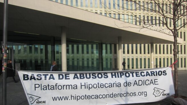 abusos Protesta de Adicae contra los abusos hipotecarios.