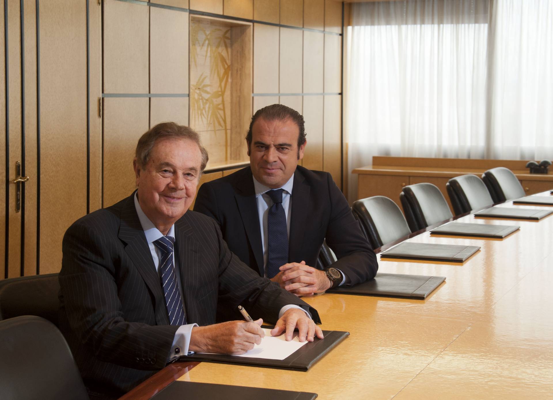 El presidente de Meliá, Gabriel Escarrer Julia, y el consejero delegado del grupo, Gabriel Escarrer Jaume.