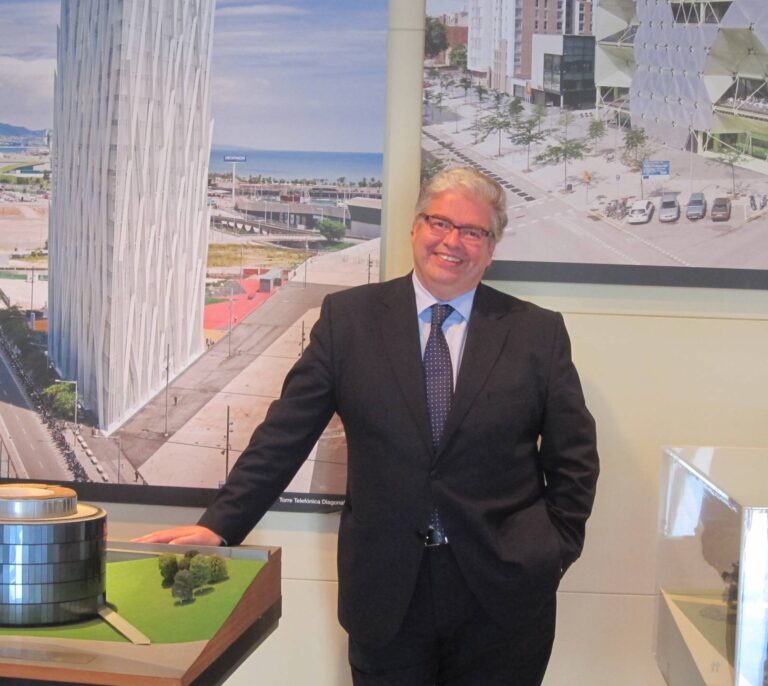 EL PP catalán cierra filas en torno a Jordi Cornet