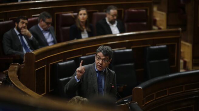 El ministro de Energía, Álvaro Nadal, en el Congreso.