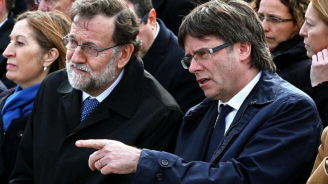 Mariano Rajoy y Carles Puigdemont