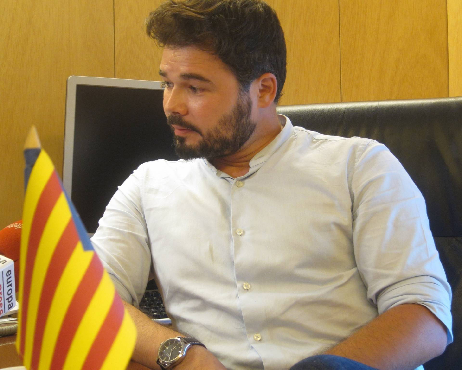 De la mofa de Rufián a los elogios del PP, PSOE y Ciudadanos