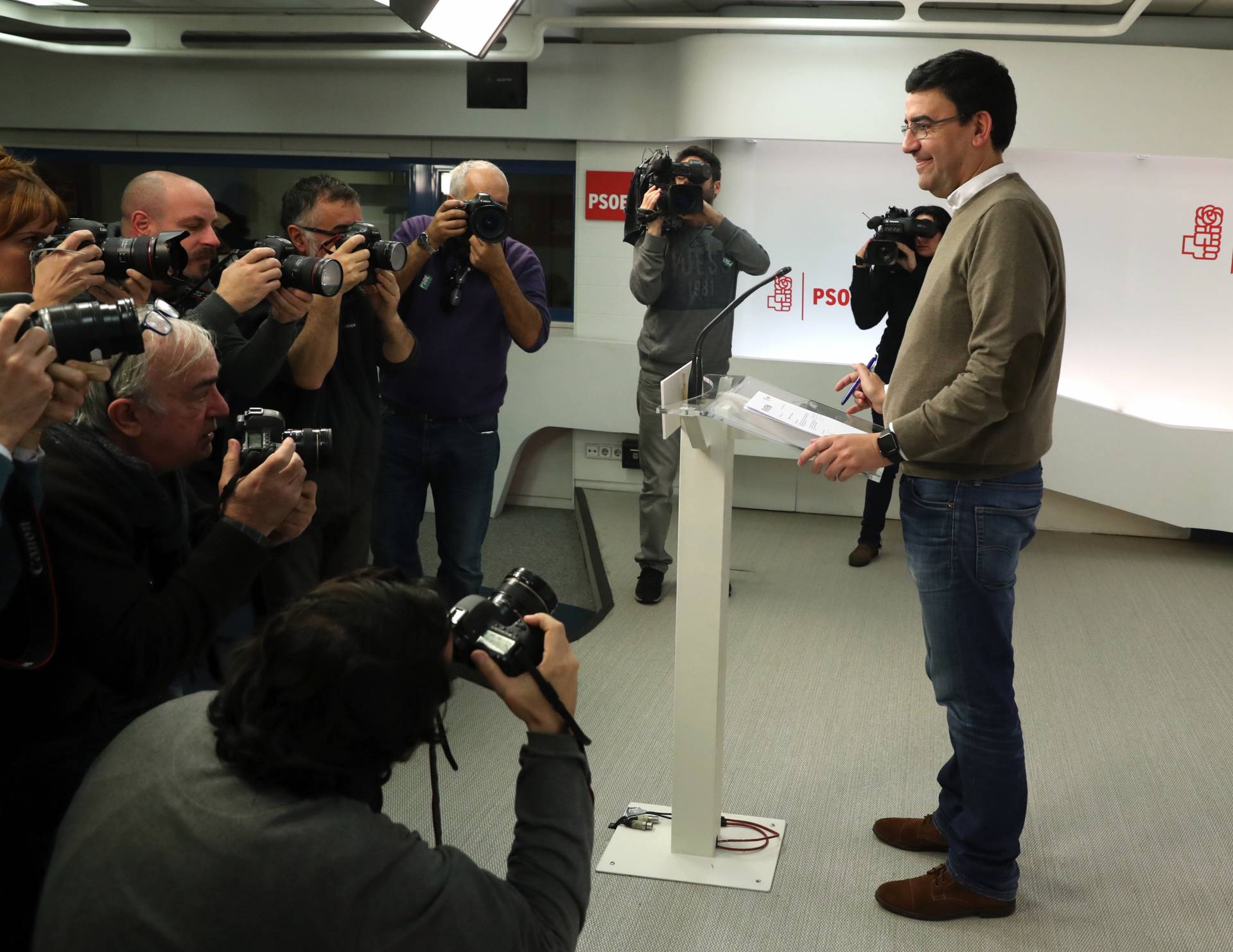 La Gestora convocará el congreso del PSOE tras la depuración del censo