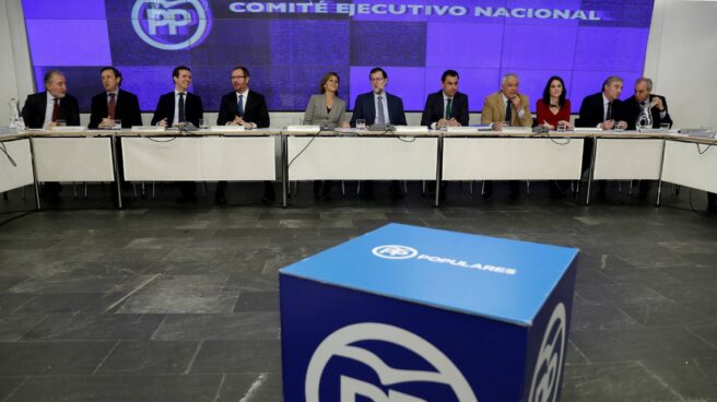 Reunión de la ejecutiva del Partido Popular, este lunes.