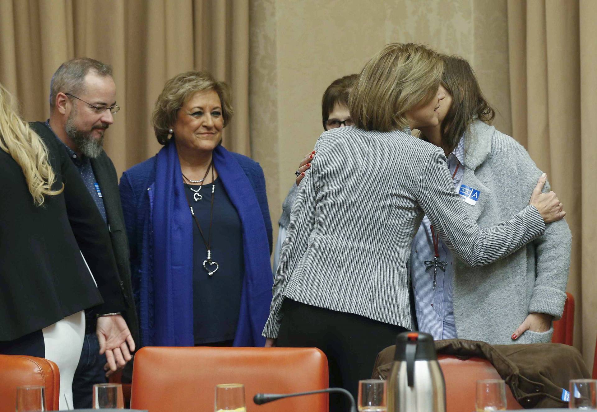 Cospedal: "No tengo problema en pedir perdón en nombre del Estado por no haber asumido la responsabilidad antes"