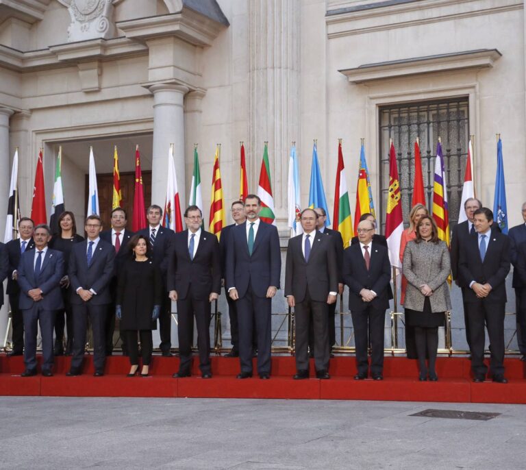 S&P: algunas autonomías tendrían calificación de "bono basura" sin el apoyo estatal