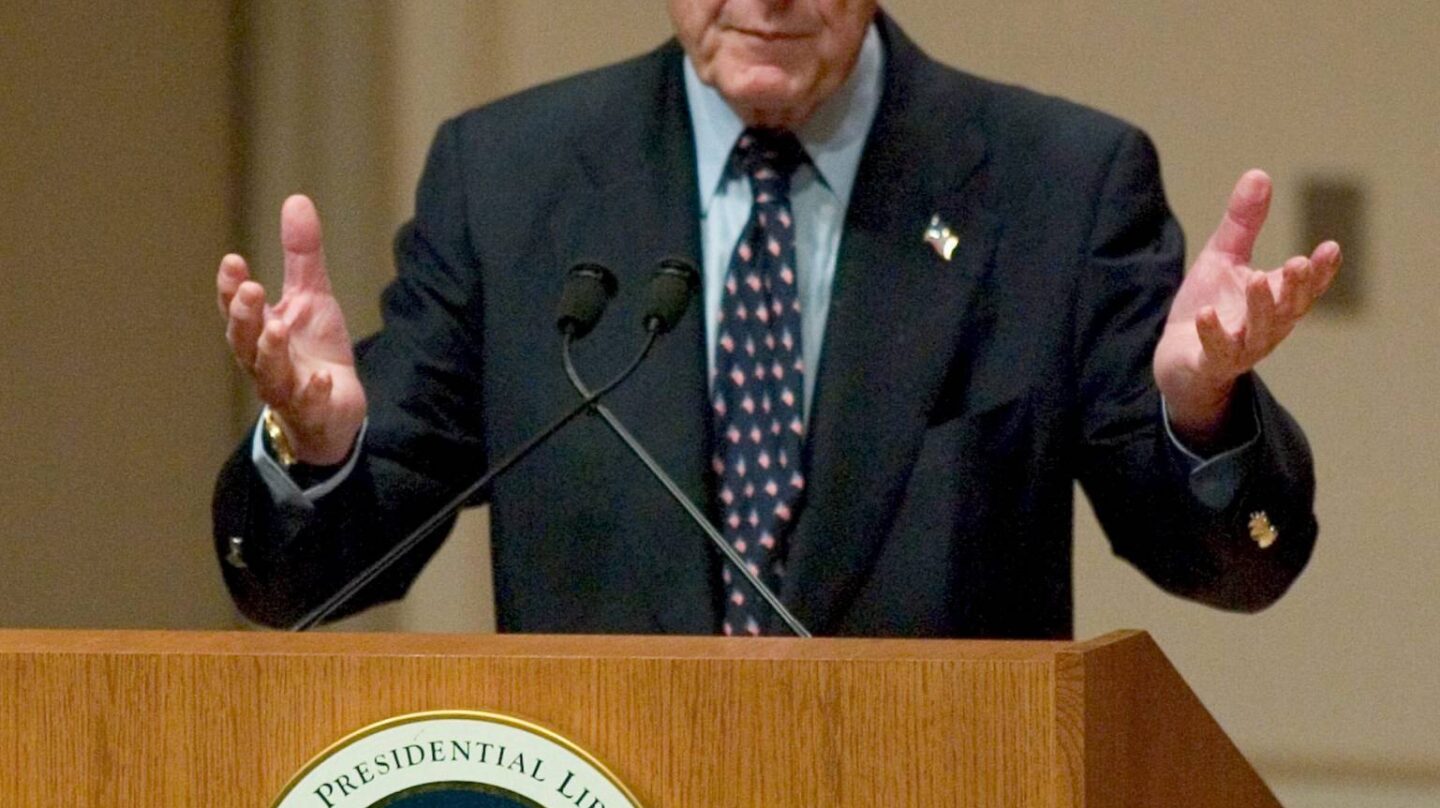 El ex presidente George H. W. Bush.