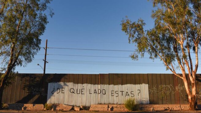 "Presidente Trump: 'No levante ese muro'"