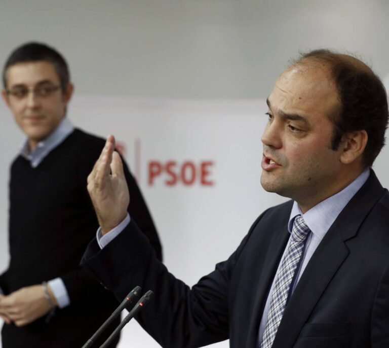 José Carlos Díez a Pedro Sánchez: Abandonar el centro no permitirá superar los 85 escaños"