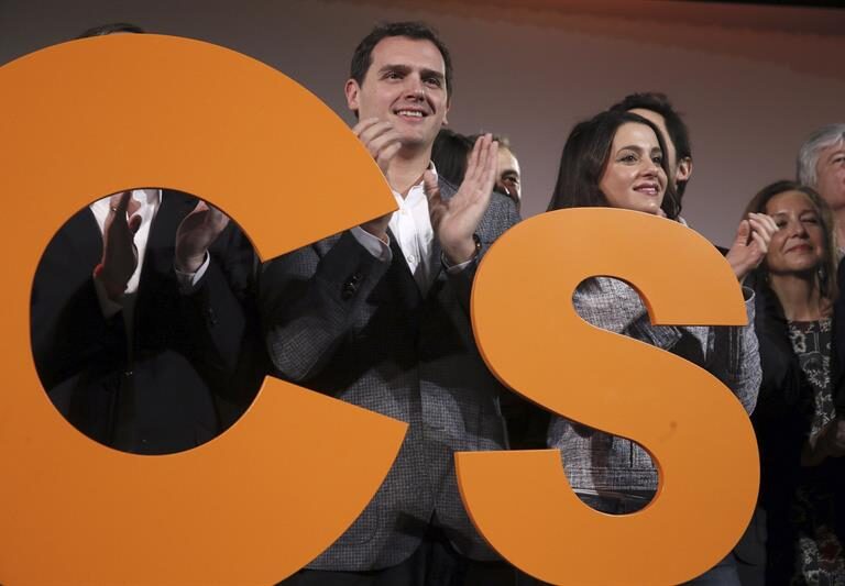 Albert Rivera vampiriza la campaña de Inés Arrimadas