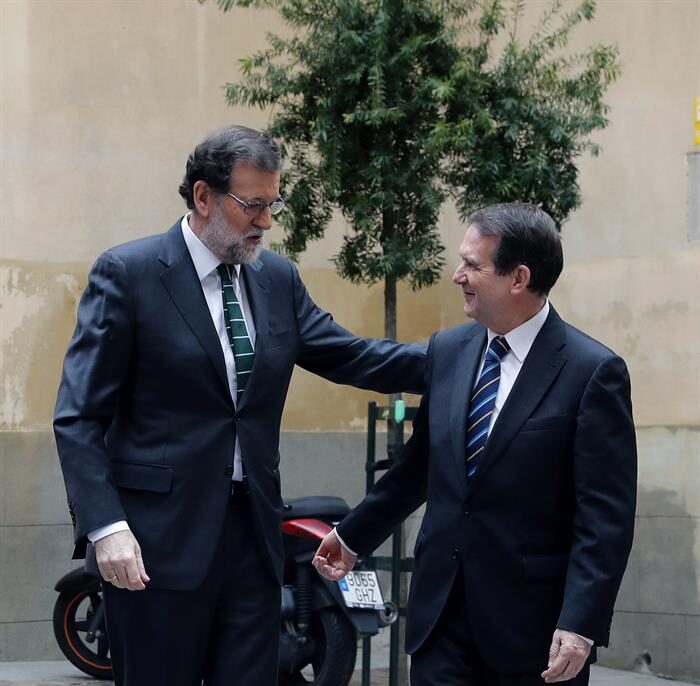 Abel Caballero amenazará a Santamaría y Montoro con una movilización de alcaldes