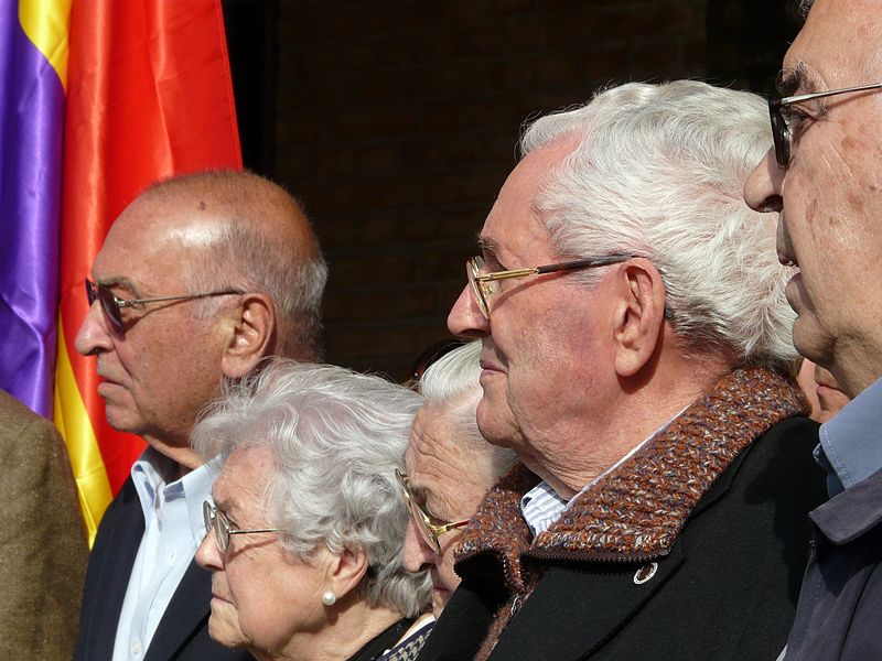 Marcelino Camacho (en primer plano) y Nicolás Redondo (al fondo), en un acto homenaje a presos políticos en al año 2008.