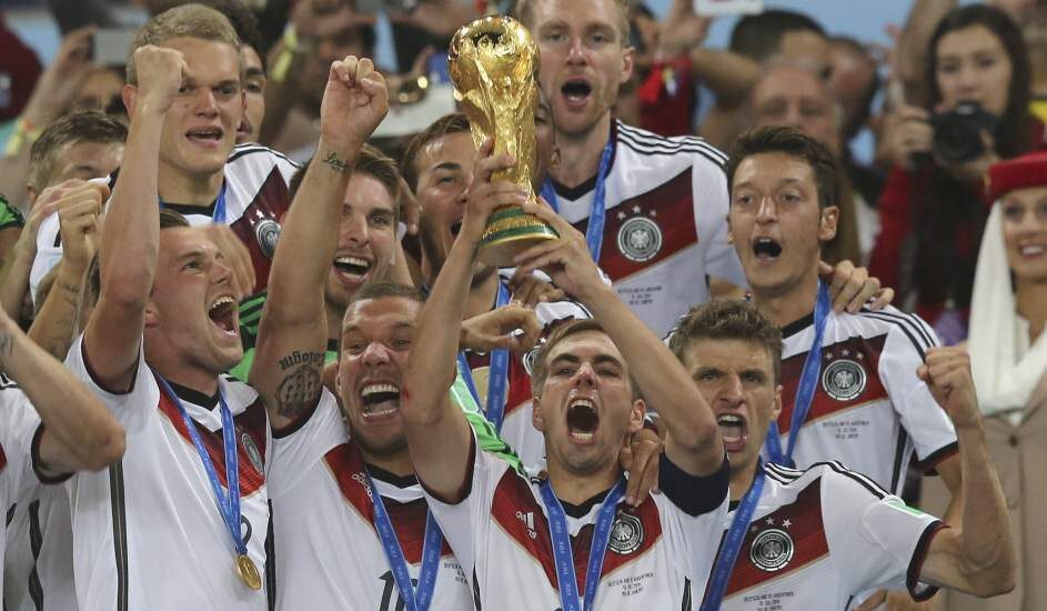 Los jugadores de Alemania celebran su victoria en la final del Mundial de Brasil de 2014.