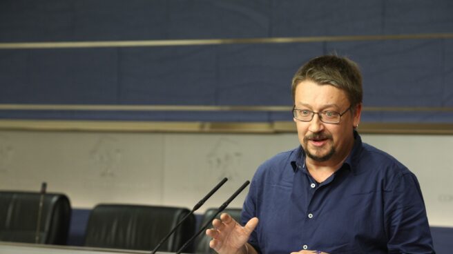 El portavoz de En Comú Podem en el Congreso, Xavier Doménech, durante su comparecencia.
