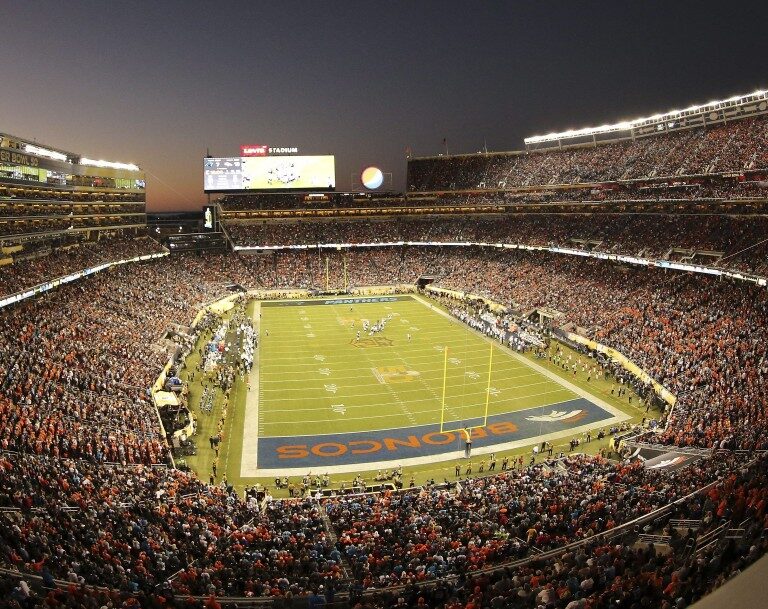 Los New England Patriots se imponen a Atlanta en una Super Bowl multimillonaria