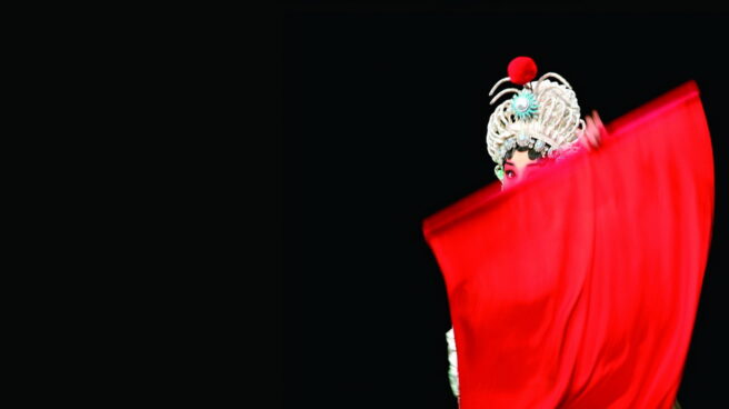 "Lo invisible". Ópera de Pekín, del fotógrafo Wang Yao que puede verse en la exposición "La mujer moderna en China". "Lo invisible". Ópera de Pekín, del fotógrafo Wang Yao que puede verse en la exposición "La mujer moderna en China".