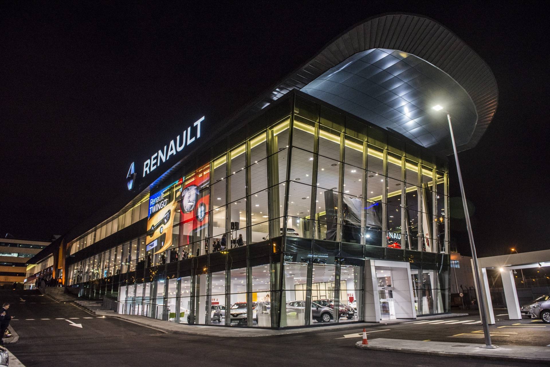 Concesionario de Renault en Madrid.