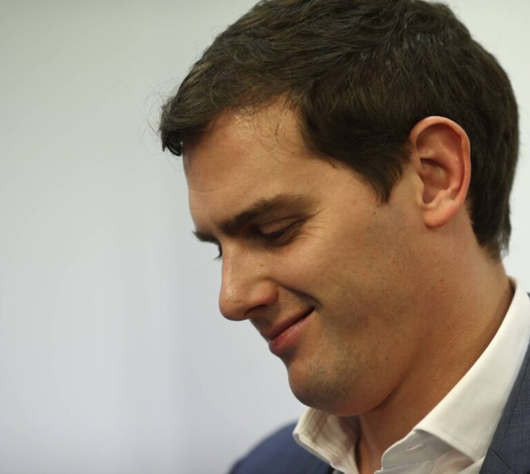 Rivera responde a sus rivales: "si esperas a última hora, el problema no es falta de tiempo"