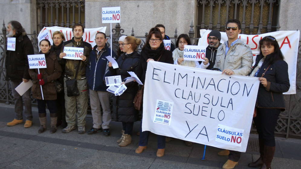 La banca ofrecerá abaratar las viejas hipotecas para compensar las cláusulas suelo