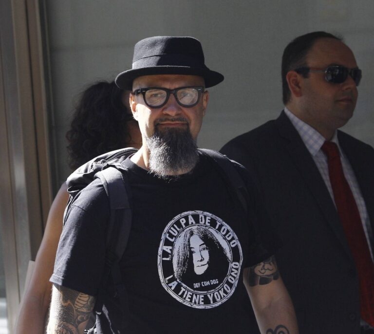 El TC anula la condena del Supremo a César Strawberry por vulnerar su libertad de expresión