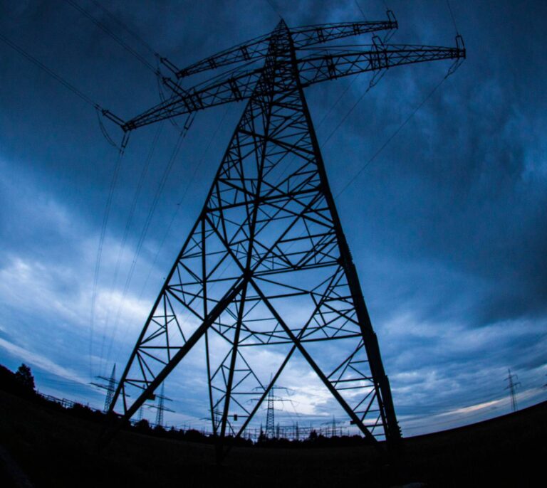 El recibo de la luz se dispara y marca el mes de mayo más caro de la historia