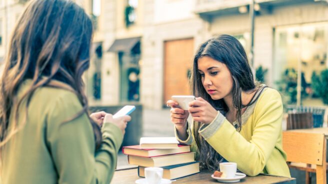 Un 25% de la población en riesgo de obsesionarse con no poder usar el móvil