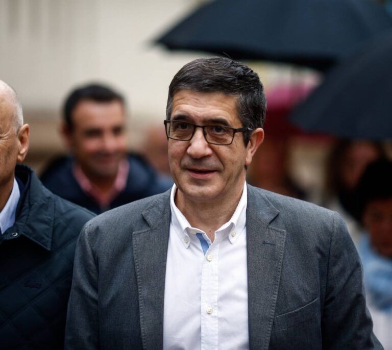 Patxi López presentará este domingo su candidatura a las primarias del PSOE