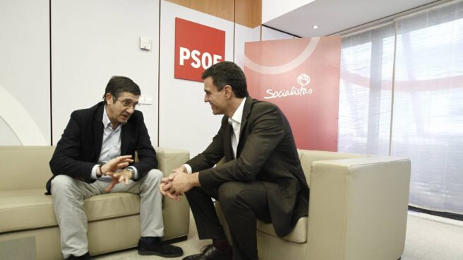 patxi y sanchez Patxi López y Pedro Sánchez.