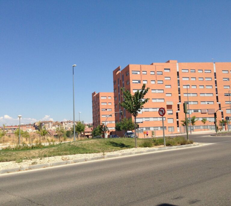 La compra de viviendas acelera su avance tras aumentar un 16,5% en junio