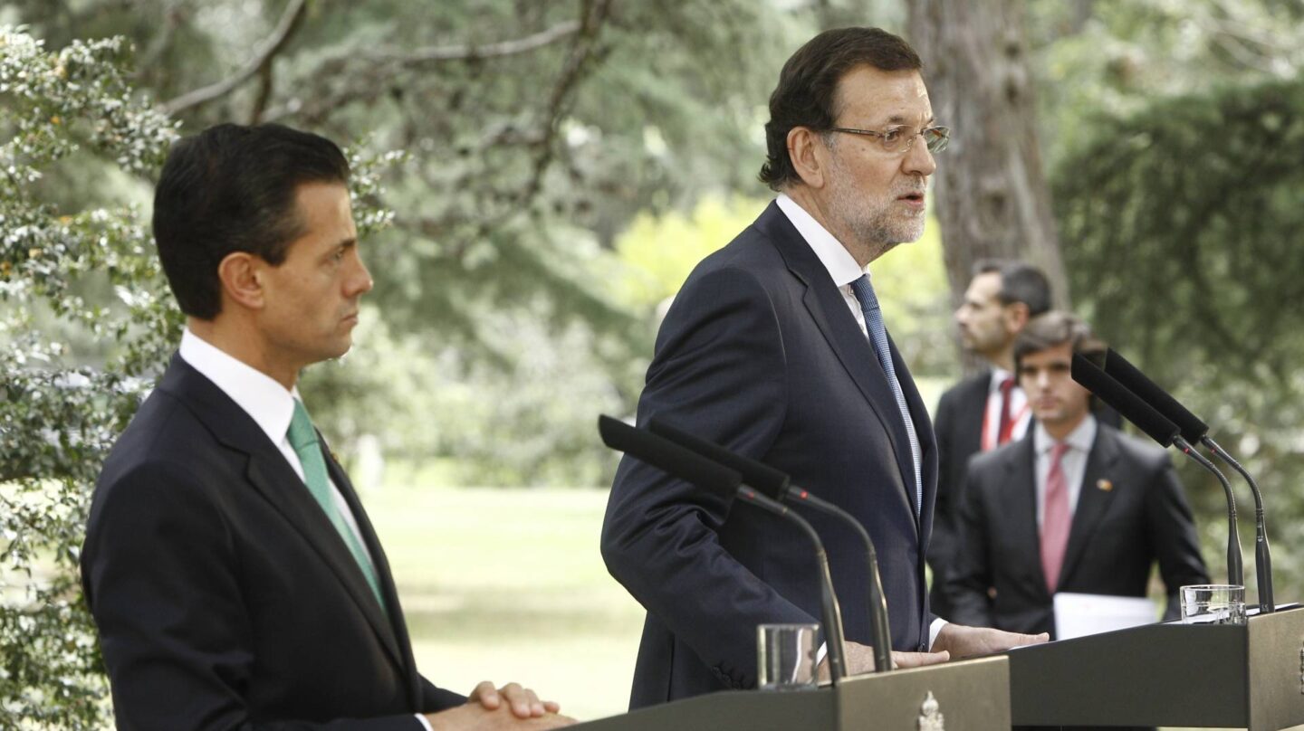 El presidente del Gobierno, Mariano Rajoy, junto a su homólogo en México, Enrique Peña Nieto.