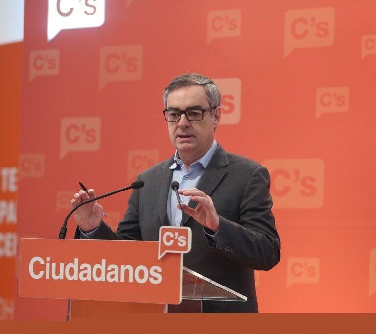 Ciudadanos esperará a que el presidente de Murcia sea imputado para pedir su dimisión