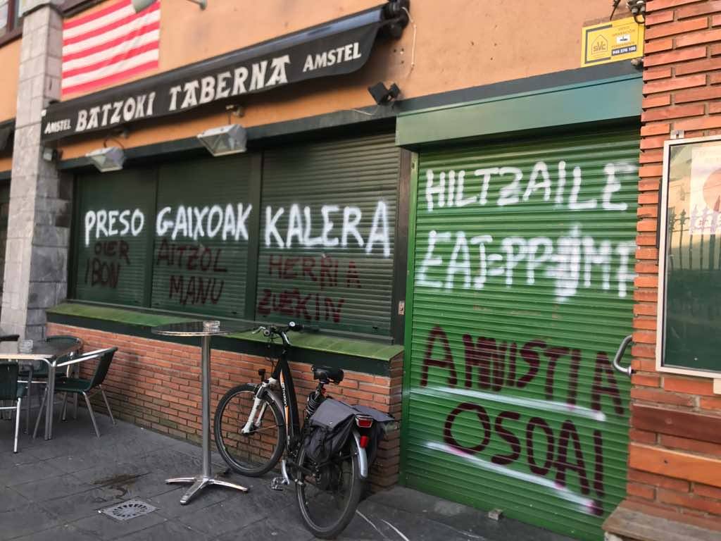 Las acusaciones de torturas en la Ertzaintza agrietan la relación del Gobierno vasco con Sortu