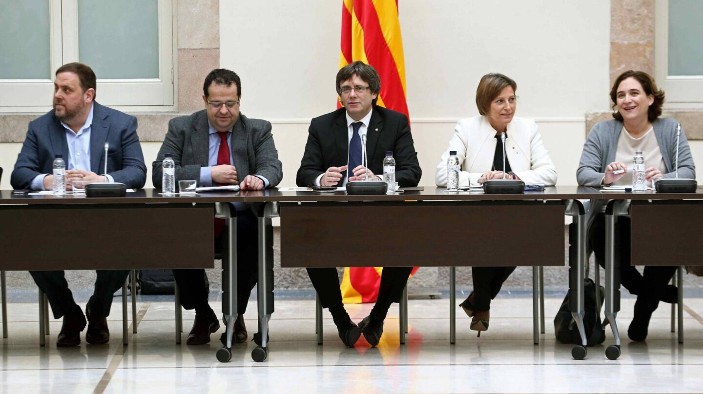 Mesa del Pacto Nacional por el Referéndum, reunido este miércoles.