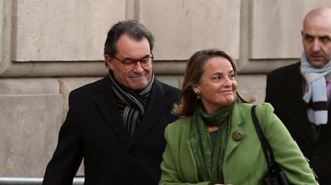 Artur Mas, a su entrada en los juzgados.