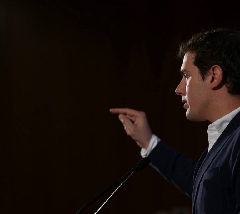 C's se reunirá con PSOE y Podemos para impulsar la limitación de mandatos y el fin de los aforamientos