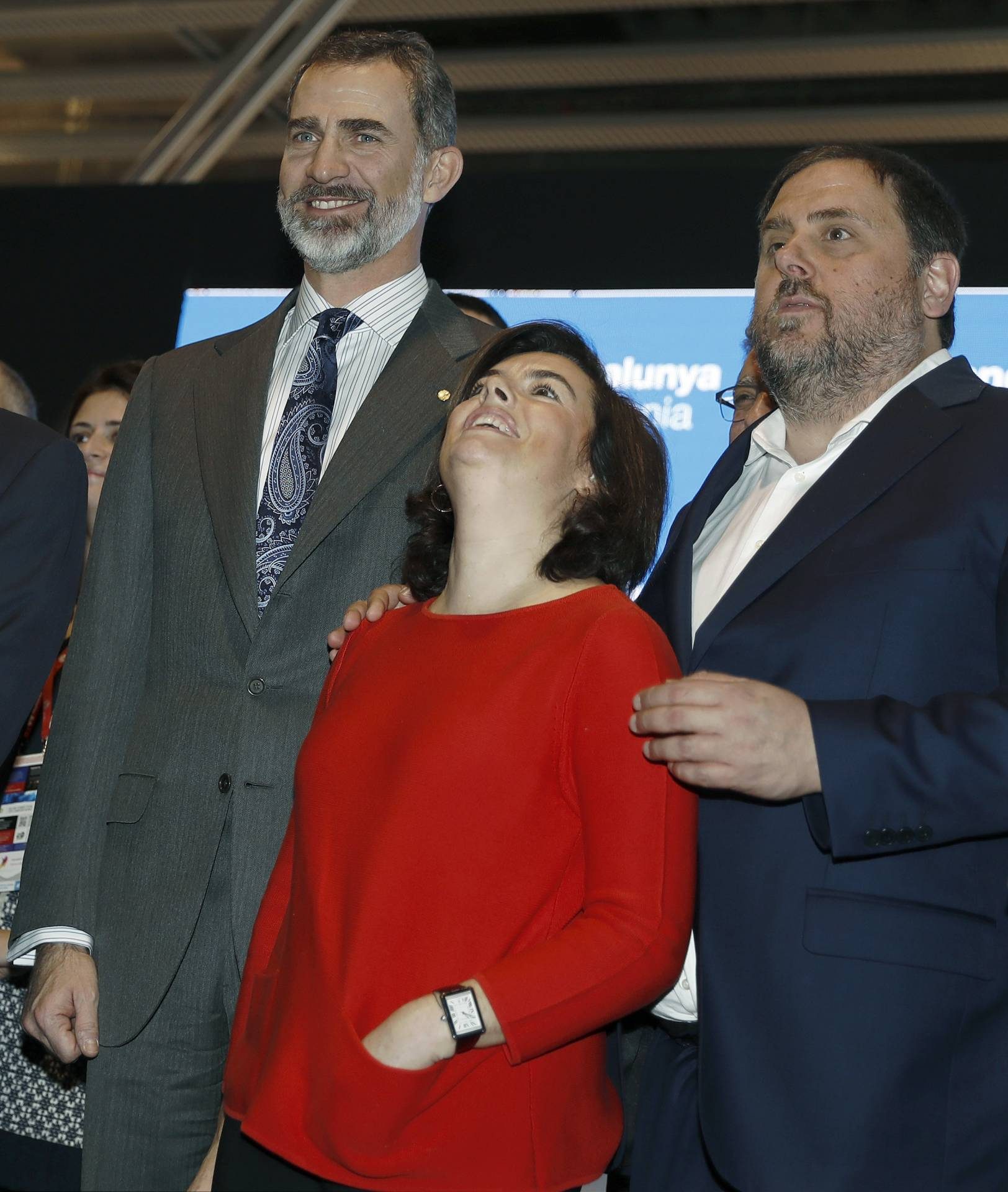 El Rey, Soraya Sáenz de Santamaría y Oriol Junqueras