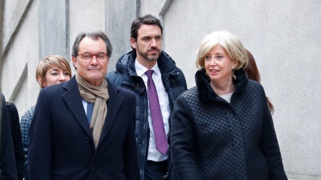 Artur Mas e Irene Rigau, a su llegada al Supremo.