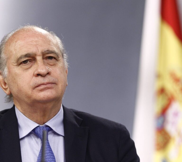 La comisión de investigación sobre Fernández Díaz ve la luz después de 6 meses
