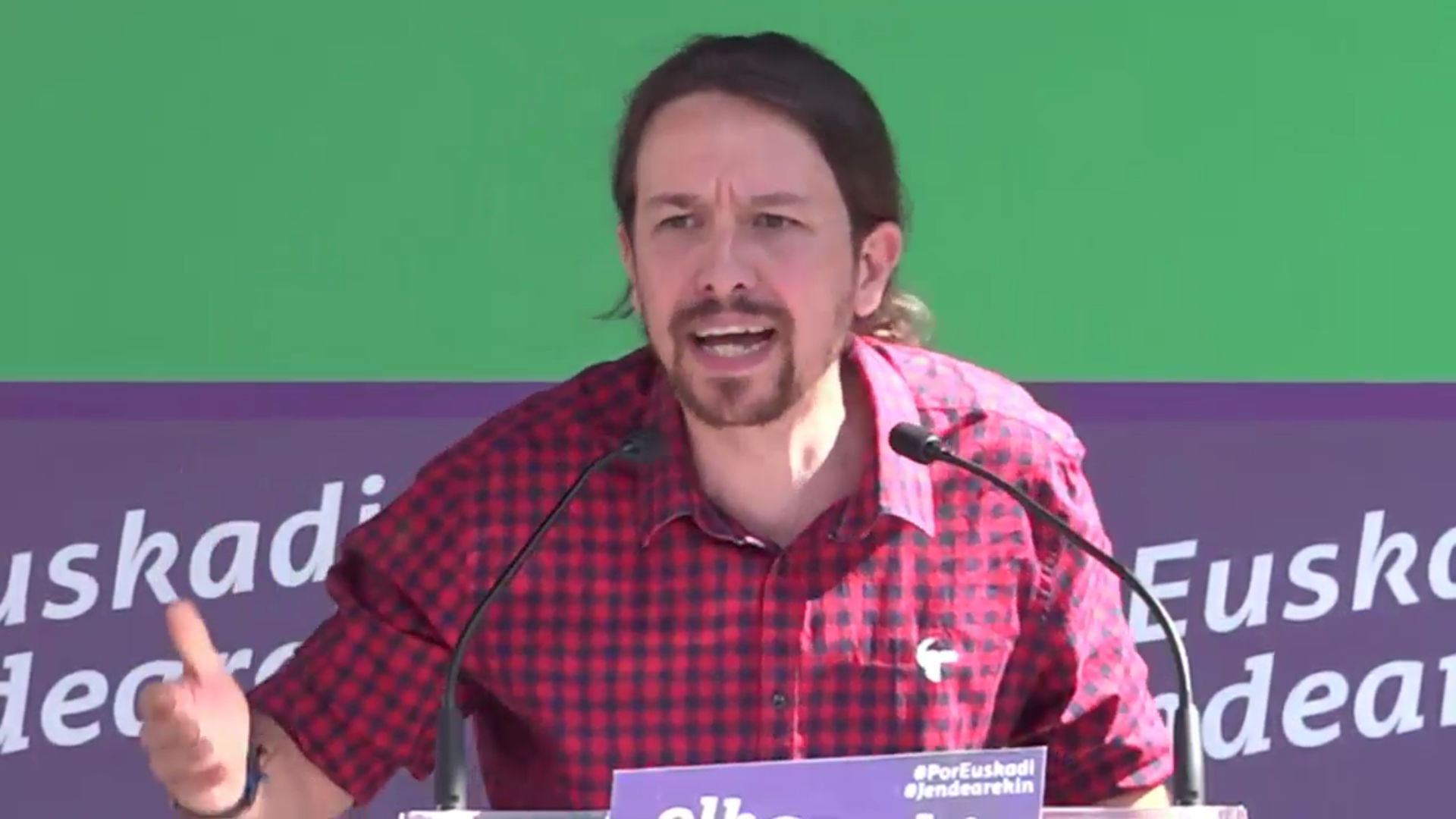 Iglesias defiende un referéndum catalán en el que voten todos los españoles