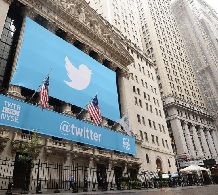 Twitter cae un 10% en bolsa tras sumar sólo nueve millones de usuarios en 2016