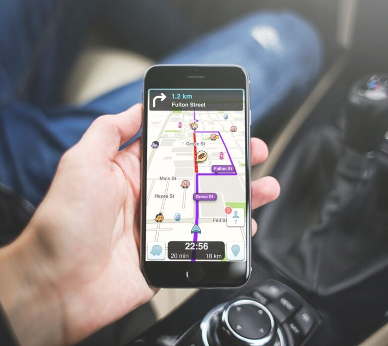 Google abre su aplicación Waze para presentar batalla contra Uber y Lyft
