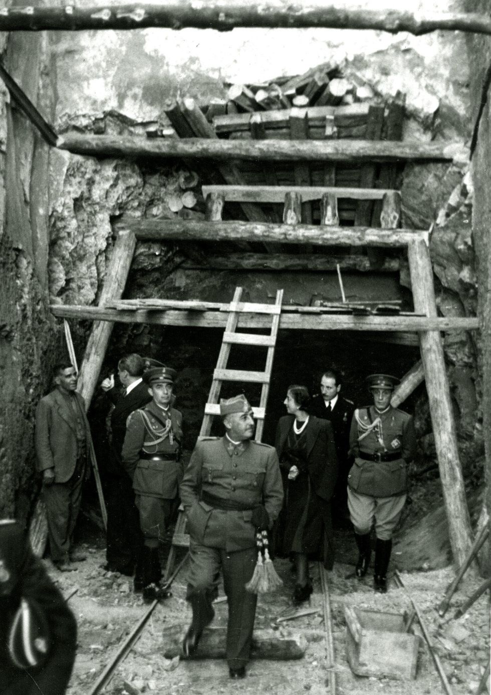 Francisco Franco durante la construcción del Valle de los Caídos.